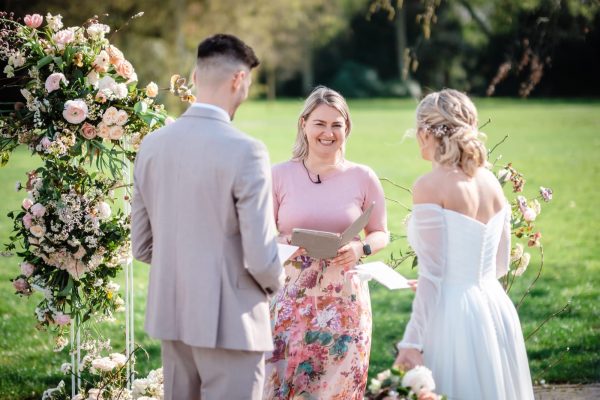 Ausbildung-Seminar-Trauredner-Hochzeitsplaner-Hochzeitsfotograf-Hochzeitsprofis-4